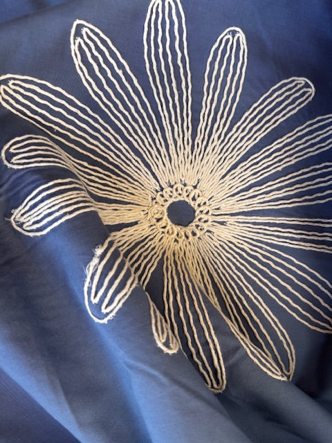 COTTON EMBROIDERY FLOWERS - denim blue
