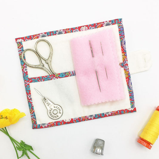 Alice Caroline - Liberty Tana Lawn Fabric Needle Case Kit