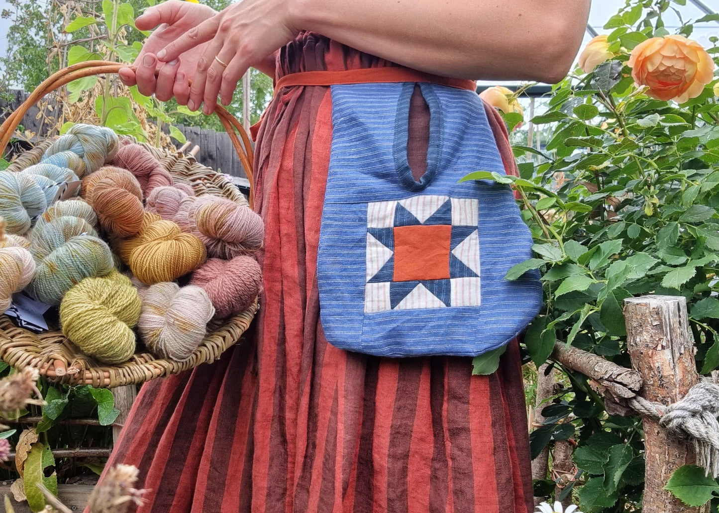 Apothecary Pocket - Thread and Yarn