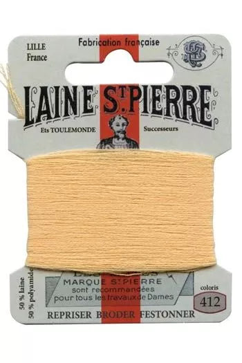 Laine St. Pierre darning wool card no. 412 - banana