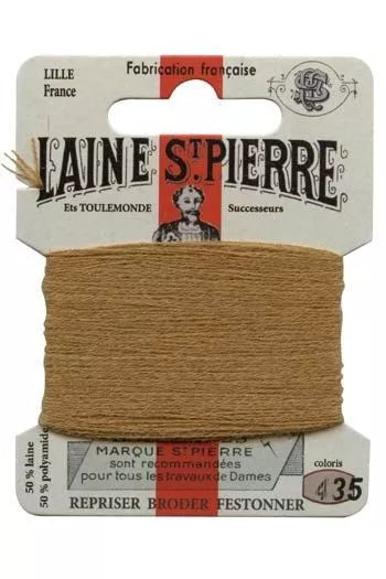 Laine St. Pierre darning wool card no. 435 - hazelnut
