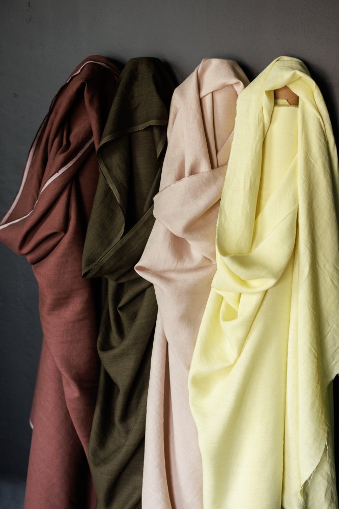 Merchant and Mills - 185 LINEN OXBLOOD