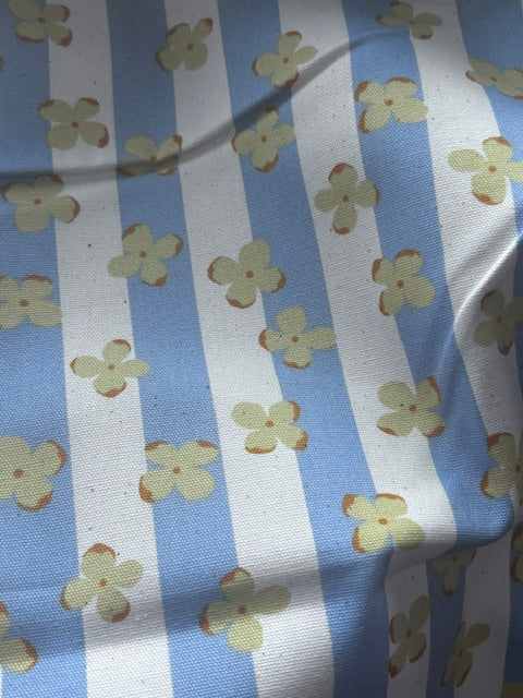 Cotton Oxford Cotton with natural cotton seeds blue