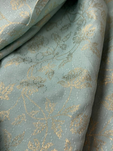 ROSE FOIL PRINT VISCOSE JAQUARD