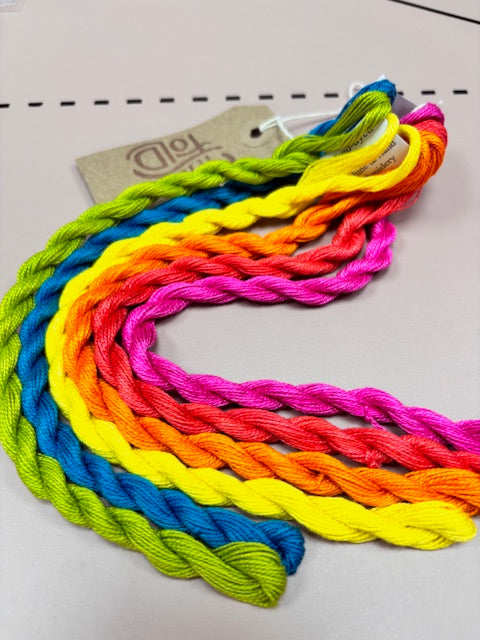 Day Glo P8 Paintbox threads pack 6