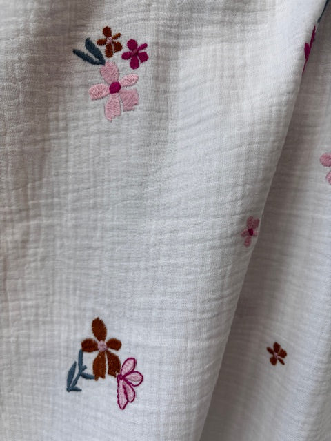 DOUBLE GAUZE EMBROIDERY FLOWERS