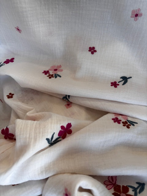 DOUBLE GAUZE EMBROIDERY FLOWERS
