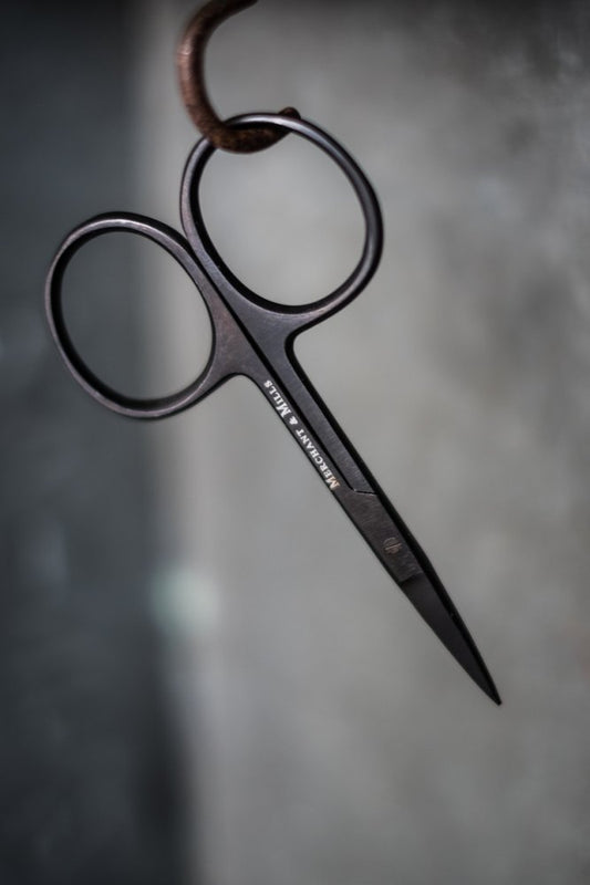 Wide Bow Scissors - Merchant and Mills