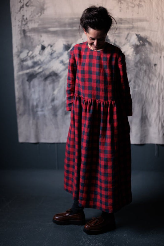 Merchant and Mills - Paper Sewing Pattern - The Hattie and Ellis