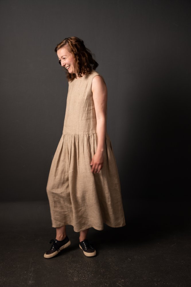Merchant and Mills - Paper Sewing Pattern - The Hattie and Ellis