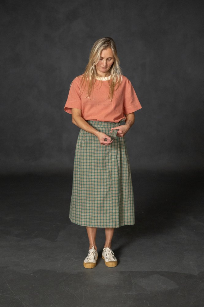 The Nevis - Merchant and Mills size 6- 18