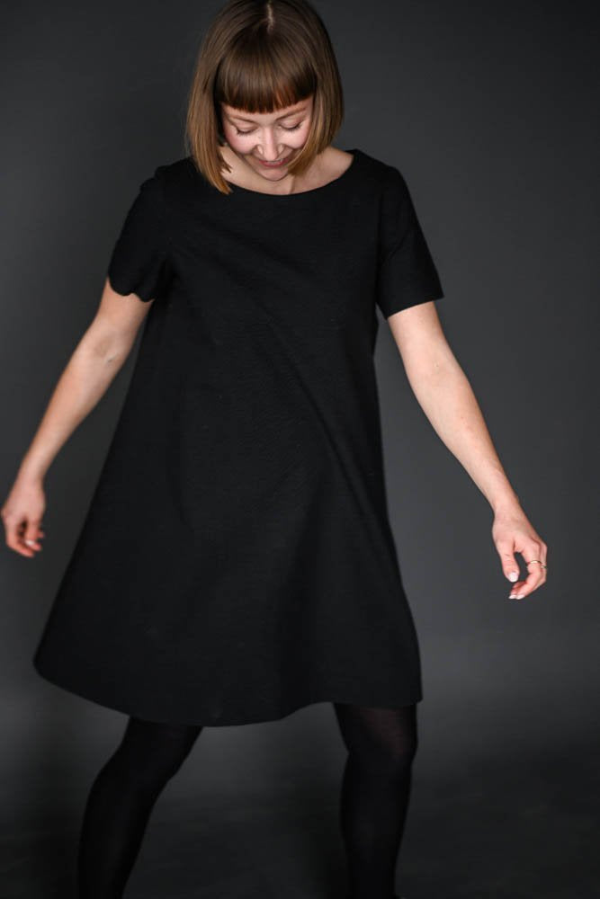 Merchant and Mills - Paper Sewing Pattern The Trapeze