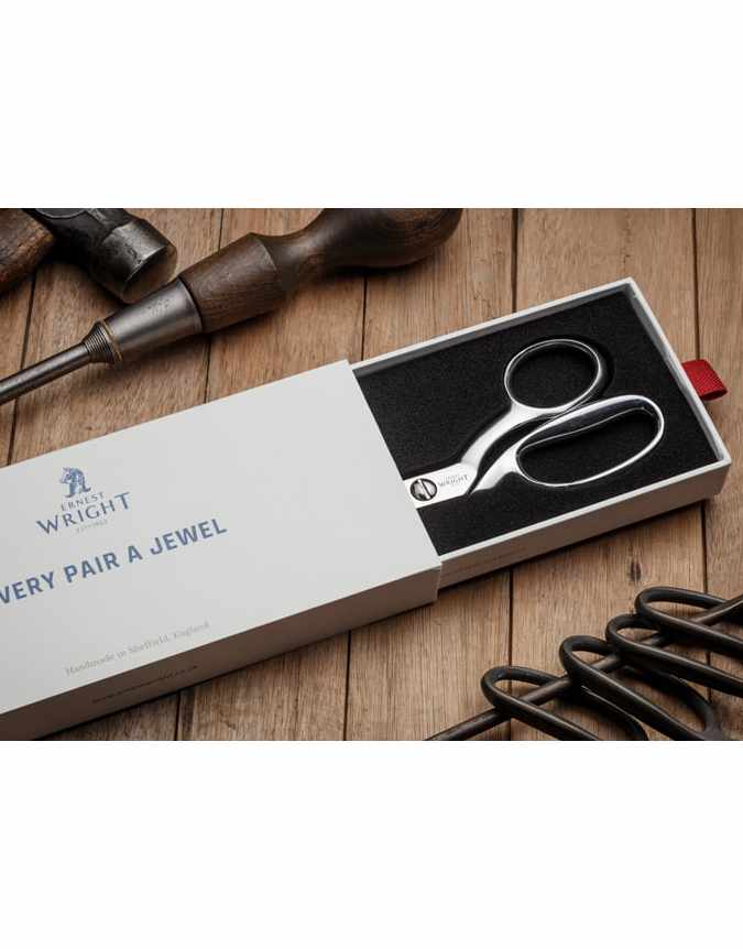 Ernest wright 10" scissors