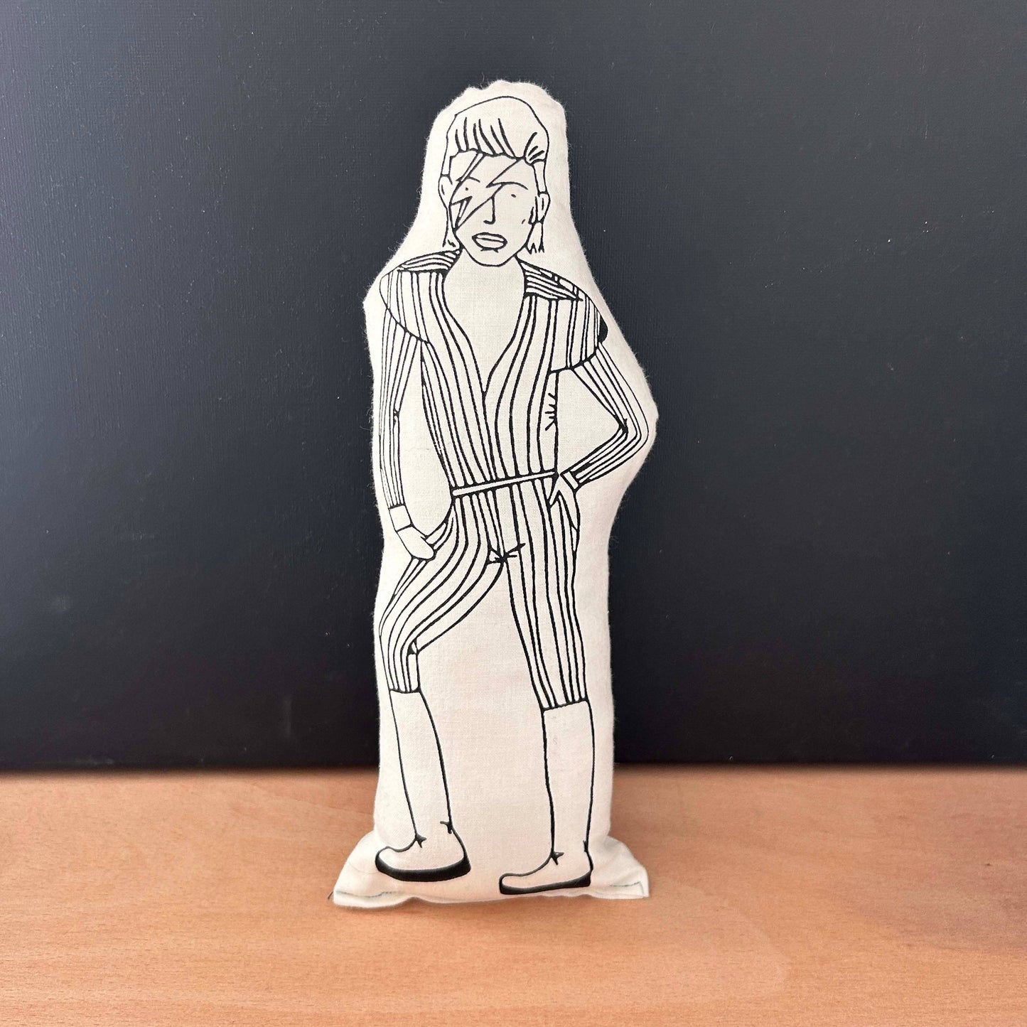 DAVID BOWIE - Sew Your Own Idol Kit