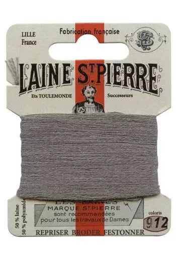 Laine St. Pierre darning wool card no. 912 - grey