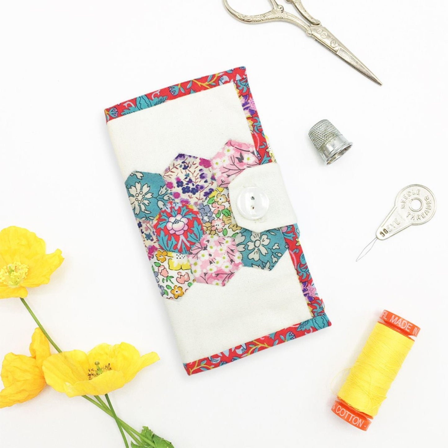 Alice Caroline - Liberty Tana Lawn Fabric Needle Case Kit