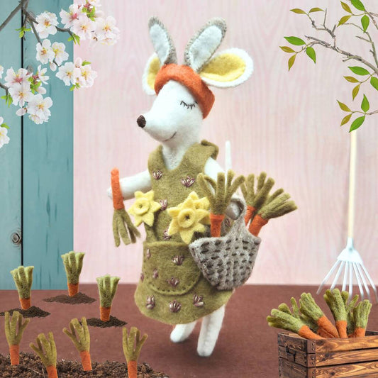 Little Mouse is a Bunny felt craft kit Corinne Lapierre
