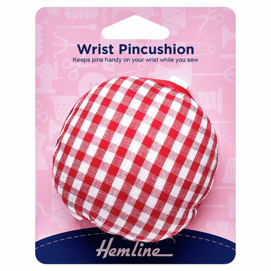 Wrist pincushion