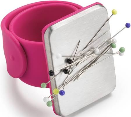 Prym Love Pink Magnetic Pin Cushion Wristband